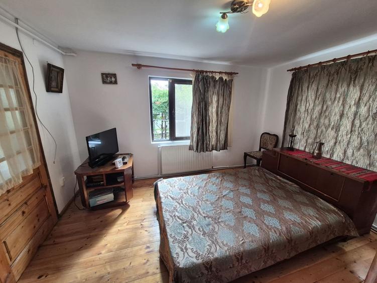 Vila 4 camere + teren 818 mp central Provita de Sus (lângă școală) - 17