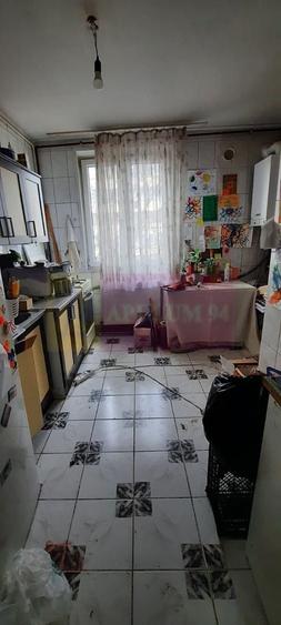 Vanzare apartament de 3 camere Dr Taberei-Valea Oltului - 3