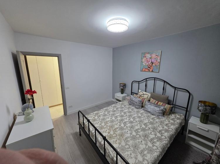 Jean Steriadi, 15 minute metrou 1 Decembrie 1918, pe Fetesti, bloc 4 etaje - 9