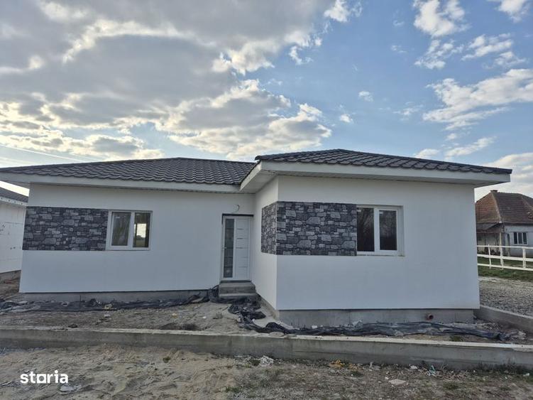 Casa p de vanzare 90 mp 3 dormitoare - 1
