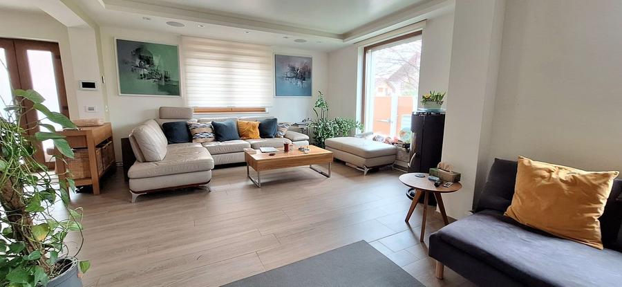 Casa eficienta energetic cu piscina in Giroc - 2