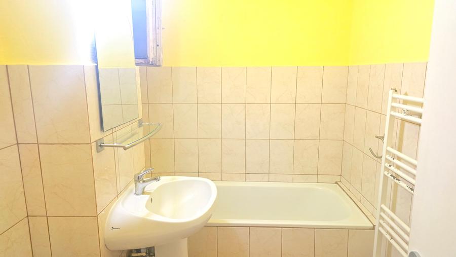 Inchiriez apartament 2 camere decomandat in Deva, zona ultracentrala Bdl Decebal - 8