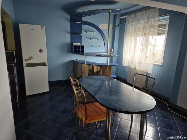 Apartament 4 camere, deosebit ,Zona linistita - 3