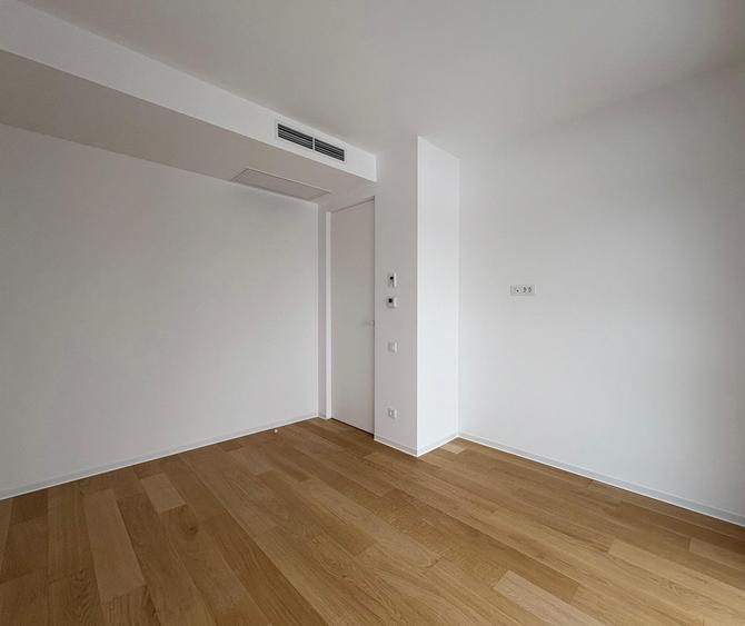 Apartament cu 2 camere de vanzare // ONE Lake Club - 7