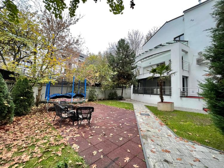 Vila de inchiriat - Herastrau, Cartierul Francez, Promenada - 1