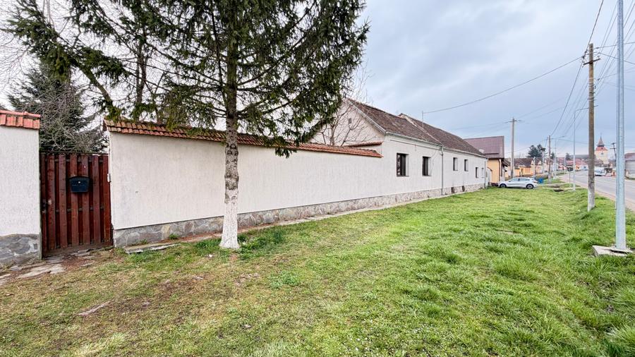 Casă + teren 4.226 mp la drum principal – Bod – oportunitate investiție - 1