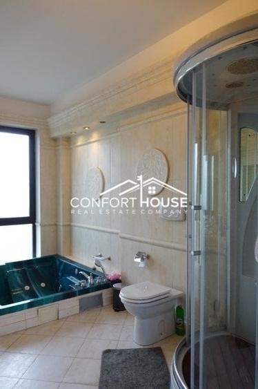 VILA DE LUX, teren 1500mp, piscina, padure, IANCU NICOLAE - 25