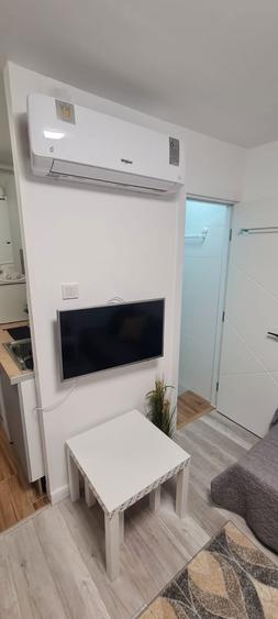 Inchiriez garsoniera metrou preciziei, sector 6 - 4