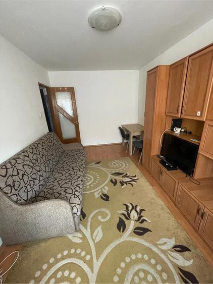Inchiriez apt cu o camera - 5