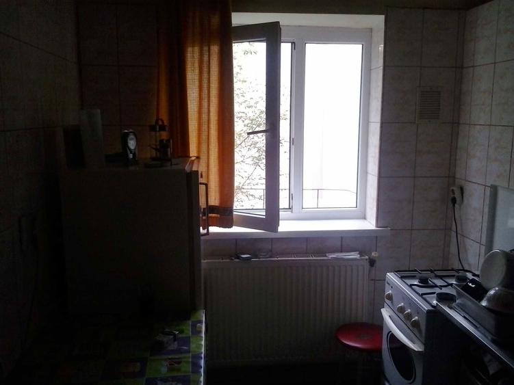 Inchiriez garsoniera - 7