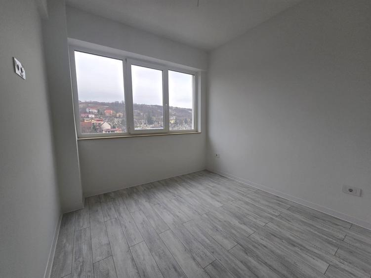 Apartament 4 camere Bucium, la bulevard,intabulat,parcare subterana,et.7:157159 - 2