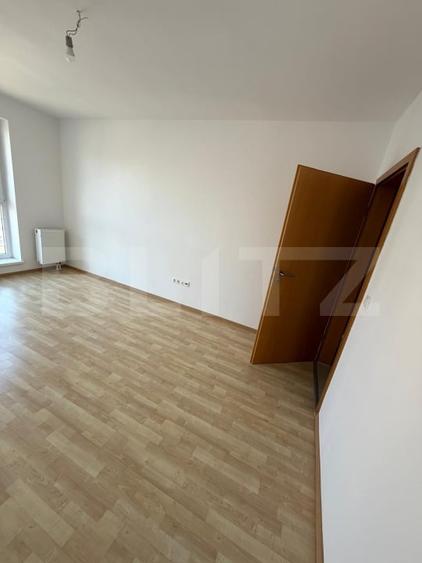 Apartament 2 camere Avantgarden, decomandat, etaj intermediar, lift - 3