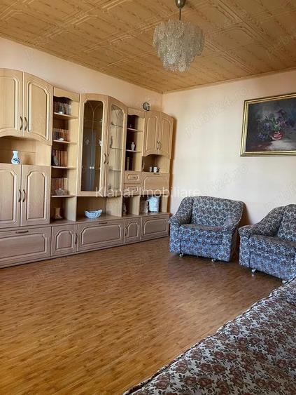 Apartament 4 camere de vanzare in Curtea de Arges Apartament 4 camere de vanzare in Curtea de Arges