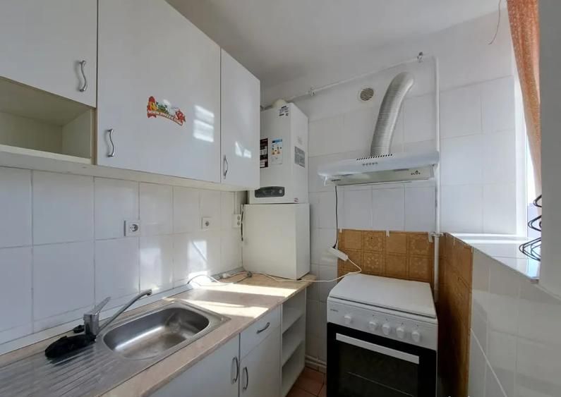 Garsoniera Tatara?i Vasile Lupu (Flora), centrala, mobilata, 30,51 mp 55.900 eur - 2