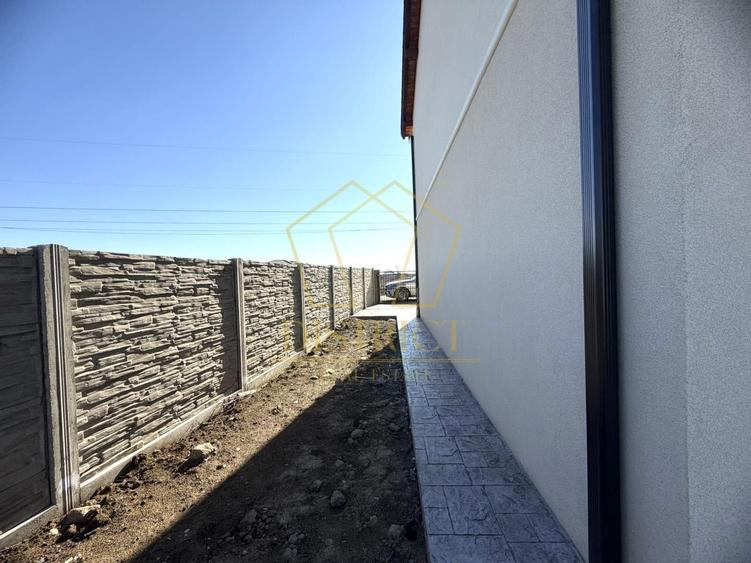 Duplex modern cu 3 camere despartit prin camera tehnica I Mosnita Noua - 9