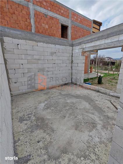 Casa tip parter zona Vernesti - 1