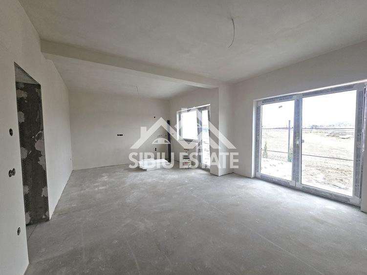 Casa Sibiu 4 camere, 2bai, terasa, carport, locatie Selimbar - 6