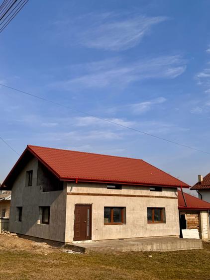 Casa noua cu mansarda zona electrocontact Botosani - 7