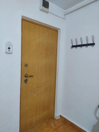 Inchiriez garsoniera Mara?ei - 1