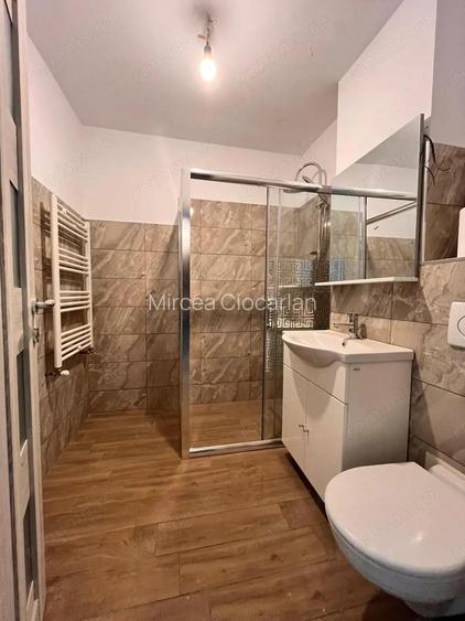 APARTAMENT CU 2 CAMERE NEMOBILAT IN ZONA TORONTAL LA 300 EURO APARTAMENT CU 2 CAMERE NEMOBILAT IN ZONA TORONTAL LA 300 EURO