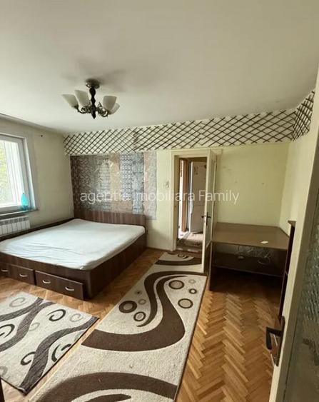 Apartament cu 2 Camere Zona Ultracentrala Apartament cu 2 Camere Zona Ultracentrala