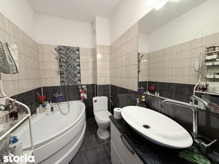 Apartament penthouse - 3 cam,2 bai, terasa mare , 2 locuri de parcare - 3