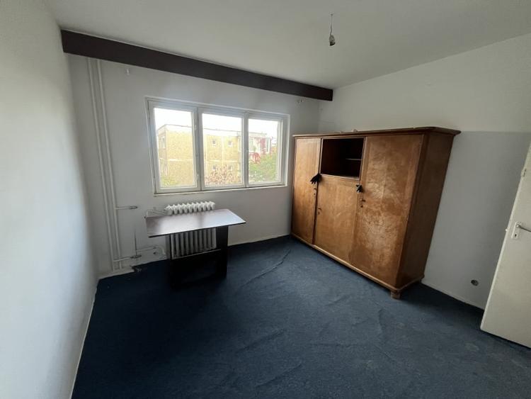 Apartament cu 3 camere Torontalului - 3