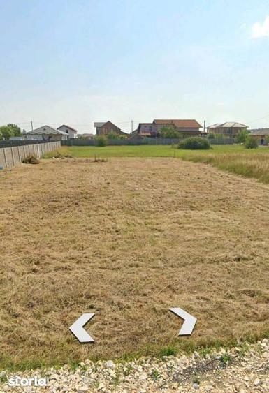 Teren intravilan de vanzare 629 mp, front stradal 18 m - 2