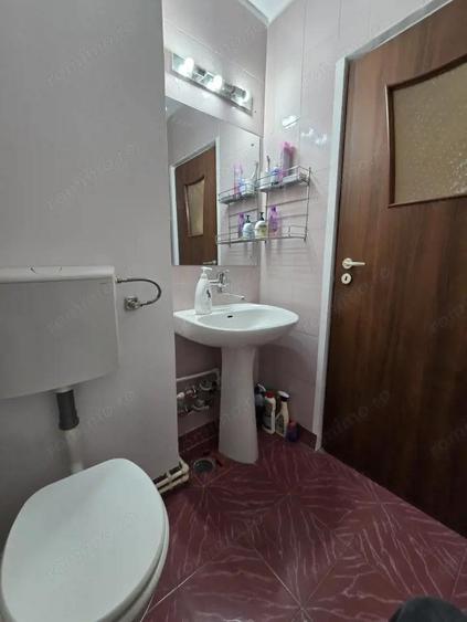 Apartament 3 camere, Nord Complexul Mare, etaj 1 - 3