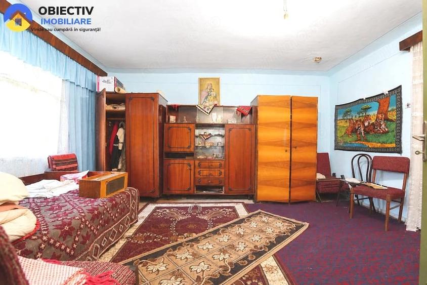 Casă cu 3 camere cu Teren 3302 Mp în Telec