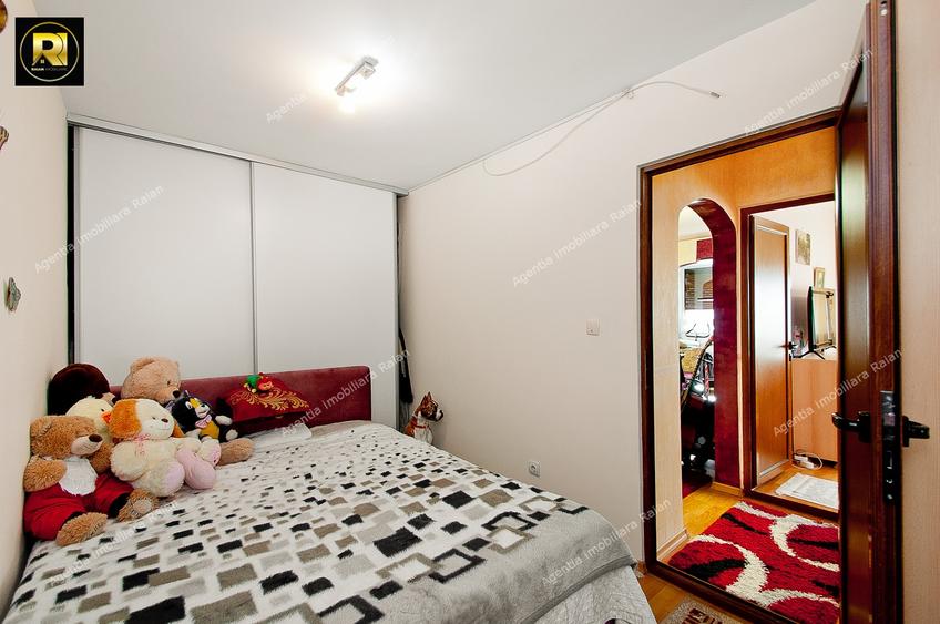 De vanzare 4 camere Micro 20 sup.66mp 2 balcoane renovat si mobilat - 15