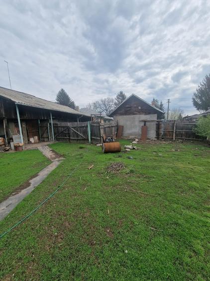 Sat Pantazi se vinde casa an 1960 cu teren 940 mp pret 67000 euro negociabil. - 14