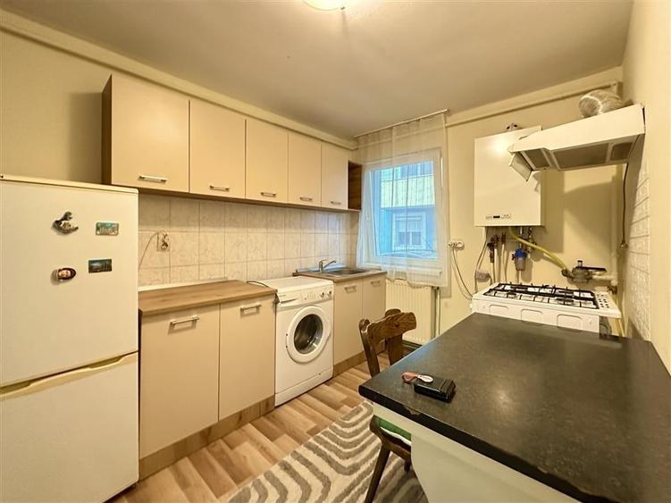 Apartament 1 camera. Zona Centrala, str. Hunedoarei - 3