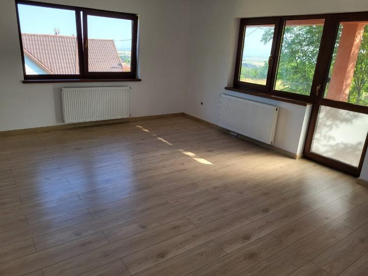 DE VANZARE VILA GRANDIOASA-DIRECT PROPRIETAR - 3