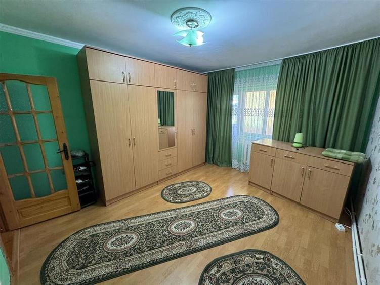 Apartament 3 camere, 92mp , etaj 4 cu acoperis, mobilat si utilat - 9