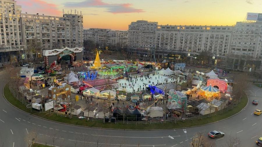 Vanzare Apartament 3 Camere Piata Alba Iulia Vedere Catre Rond DinToate Camerele - 2