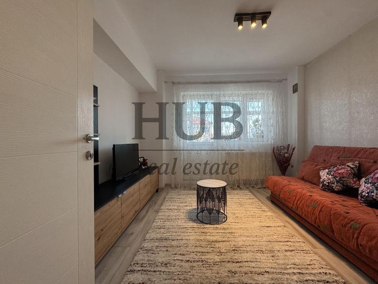 apartament cu 2 camere-decomandat -zona centrala-piata centrala Bacau - 1