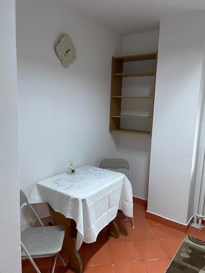 De inchiriat garsoniera - 5