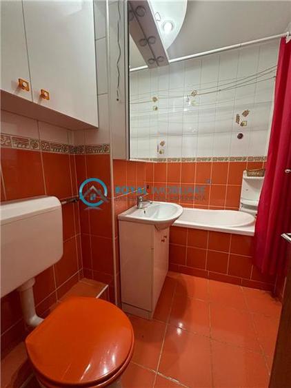 Royal Imobiliare  - Vanzare Apartament zona Malu Rosu - 8