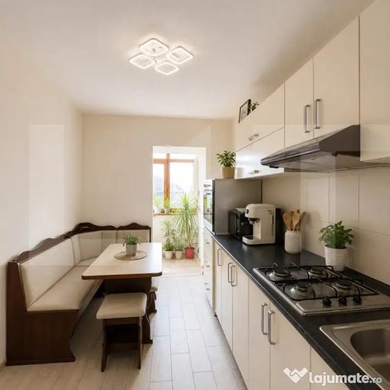 Apartament de 3 camere,64 mp, zona centrala Botosani - 1