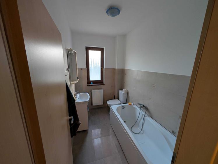 Apartament cu 2 camere decomandat în Rudicica