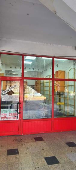 Spatiu cu vad bun, Complex Policlinica Titan - 6