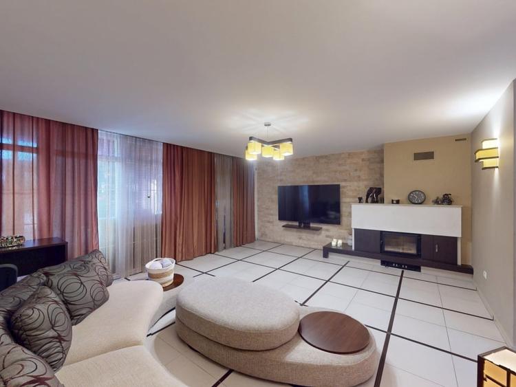 Vila Exclusivista cu Piscina, Panouri Solare si Sala de Fitness - 0% COMISION - 2