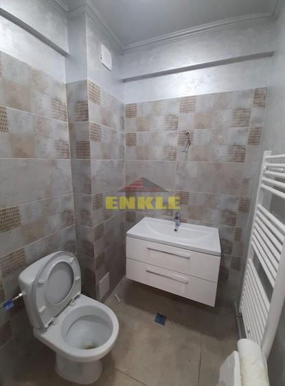 Spatiu comercial de vanzare zona centrala , pret 160.000 euro+ Tva ! - 2