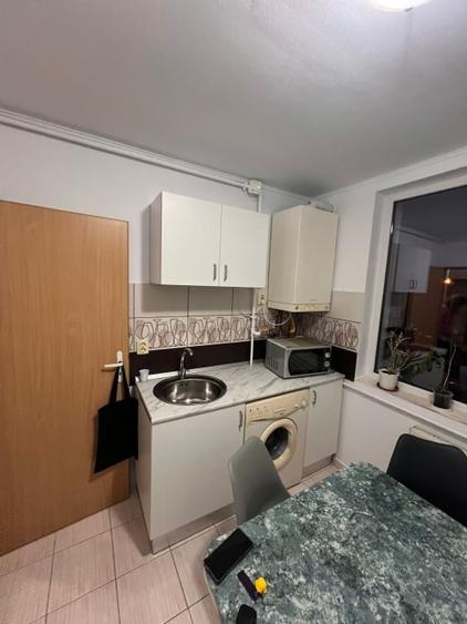 Garsoniera decomandata+parcare si boxa, cartier Manastur, zona buna - 5