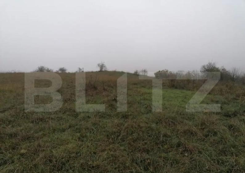 Teren de 1808 mp utilitati apa, gaz, curent in apropiere, zo - 3