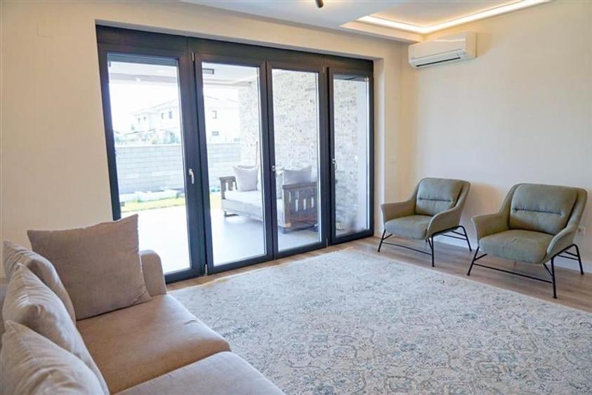 CASA /VILA SUPERBA P+ M, STIL MEDITERANEAN IN DUMBRAVITA - 5