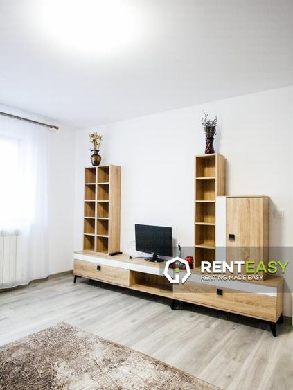 De inchiriat! Apartament la casa cu trei camere situat in zona Podu de Fier - 4