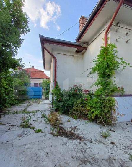 Casa renovabila, 6 camere in zona Centrala - 13