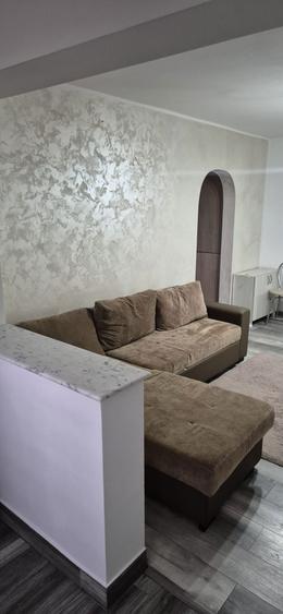 Inchiriez apartament 2 camere - 4